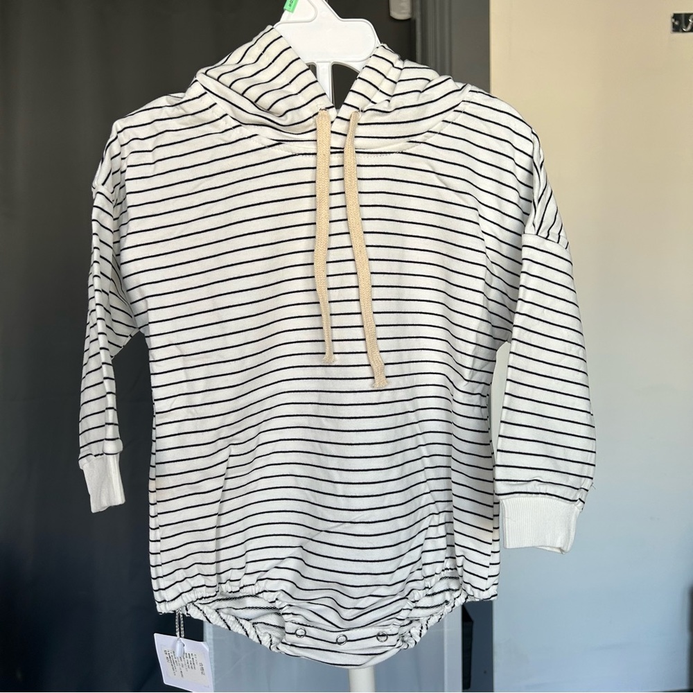 ⚡️BOGO 50% Off⚡️ Baby striped hoodie romper